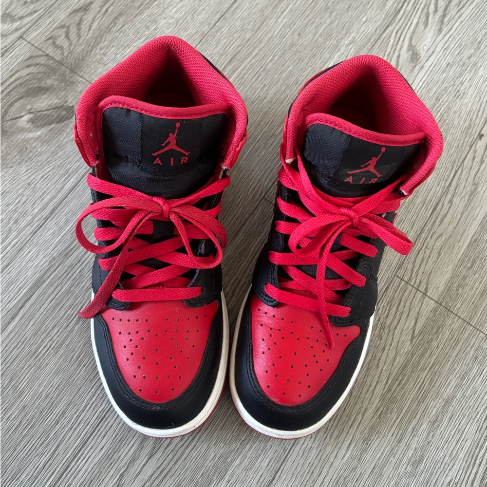 Nike Air Jordan Mid Sneakers - Picture 3 of 6